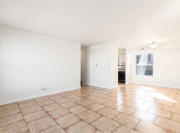 5th image of 1402 S Glen Cir APT E