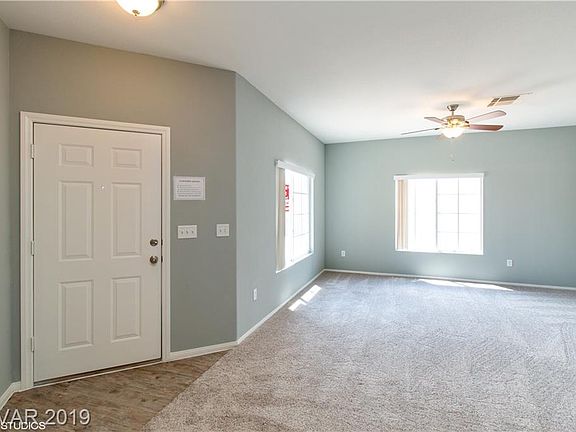 3rd image of 4863 Marco Polo St