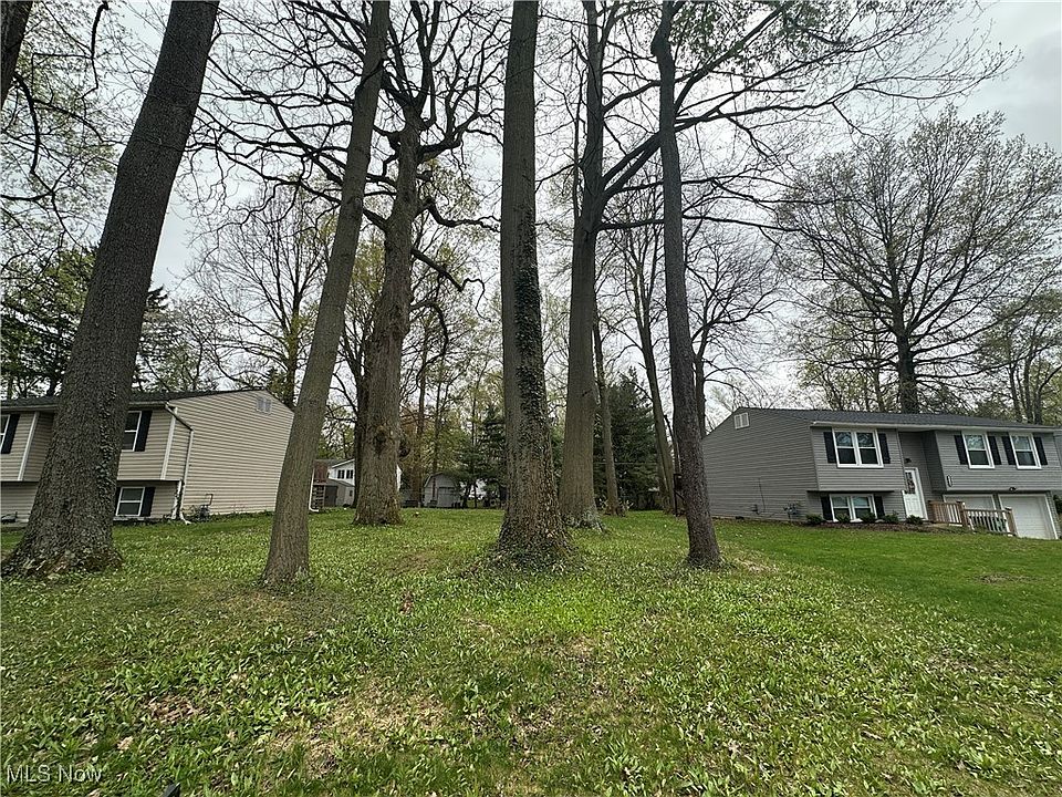 2nd image of Maxwell Dr