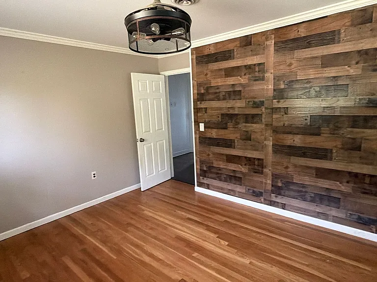 545 Cassville Rd — Photo 24