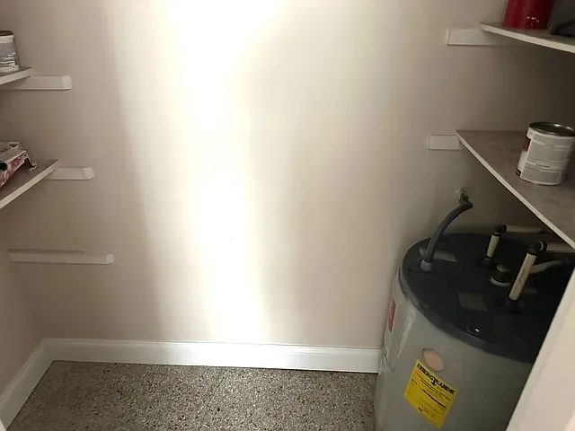 Pantry/Closet