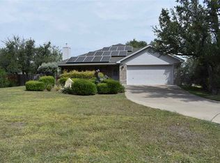 2103 Rocky Mountain Dr, Lampasas, TX 76550