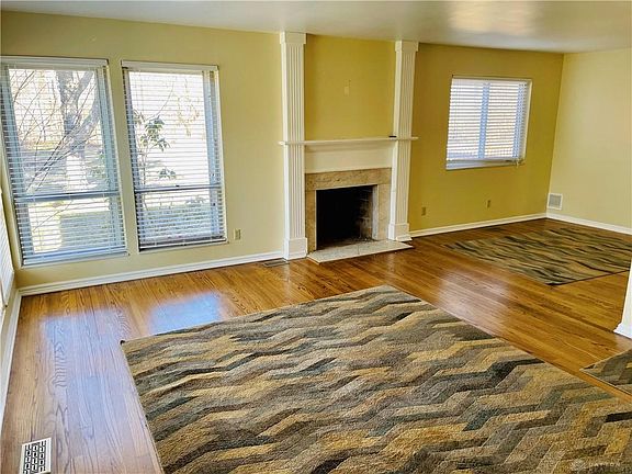 2nd image of 6268 Constitution Dr