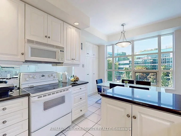 10 Old York Mills Rd #410 — Photo 20