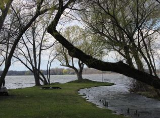 11010 269th Ave, Trevor, WI 53179