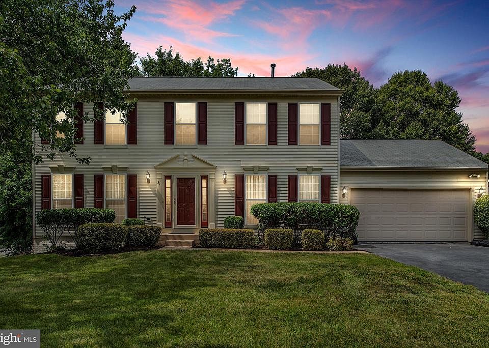 Looks like a model home! 31 Aurelie Drive