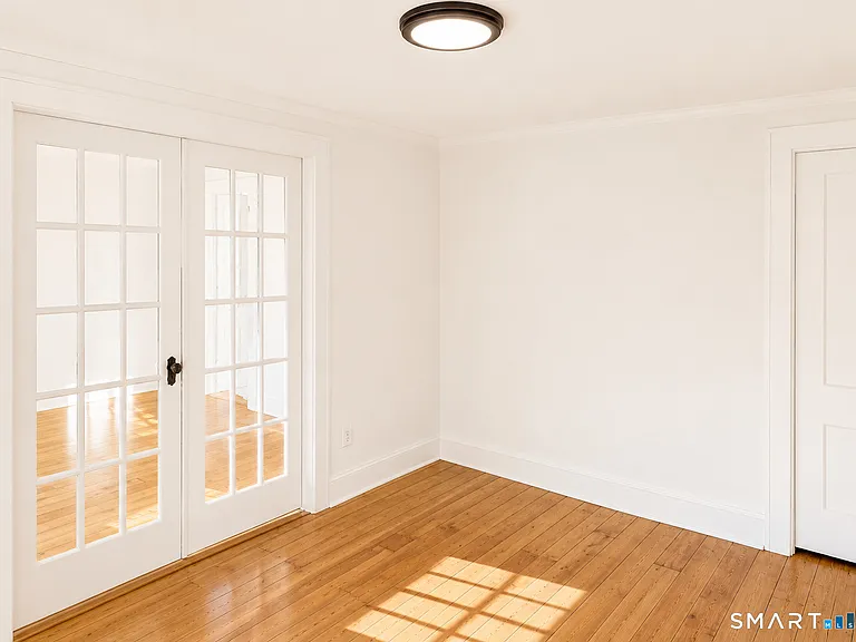10 Riverside Ave #U3 — Photo 9