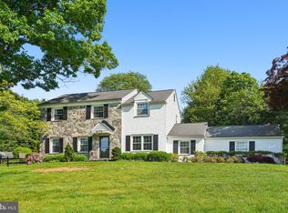 732 Fox Ln, Chester Springs, PA 19425