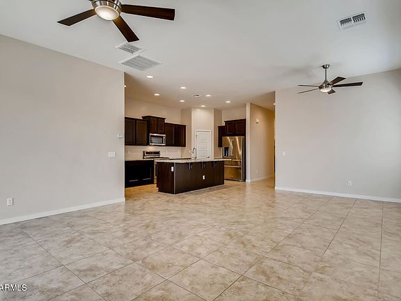 5th image of 10047 E Naranja Ave