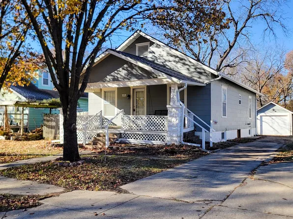 727 Lawrence St, Emporia, KS 66801