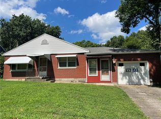 2924 Shrine Park Rd, Leavenworth, KS 66048
