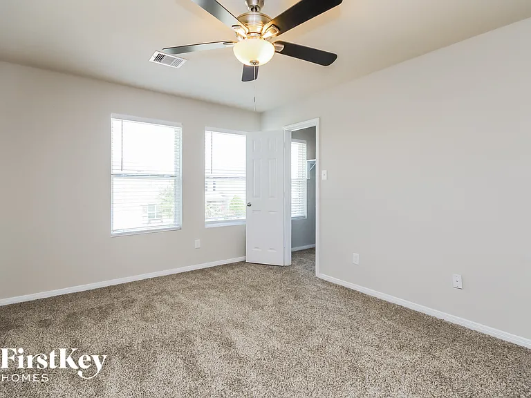 3607 Zephyr Glen Way — Photo 12