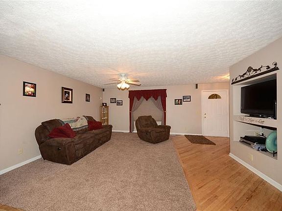 3rd image of 6277 Shannon Dr