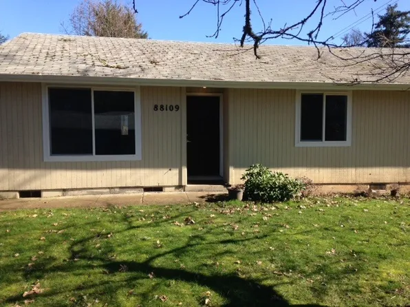 88109 6th St, Veneta, OR 97487
