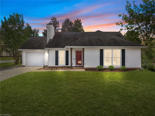 4001 Sourgum Ct, Greensboro, NC 27410