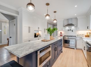 9 Bridge Ave, Chatham, NJ 07928