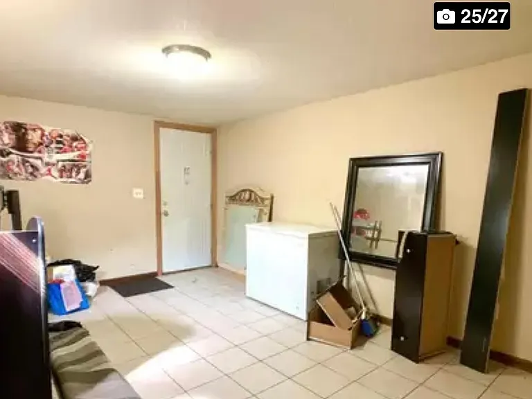 3117 Grimes Ave N — Photo 5