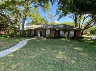 1884 Plantation Oaks Dr, Jacksonville, FL 32223