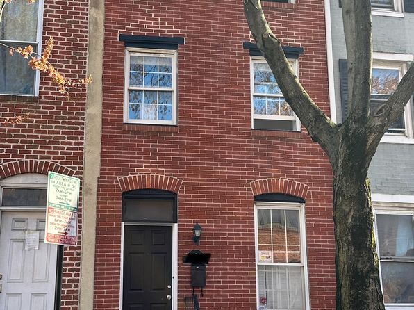 7 W West St