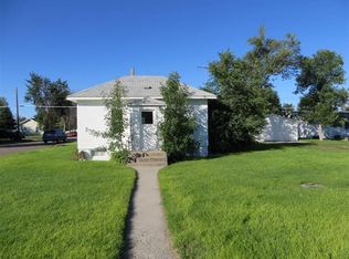 702 2nd St NE, Sidney, MT 59270