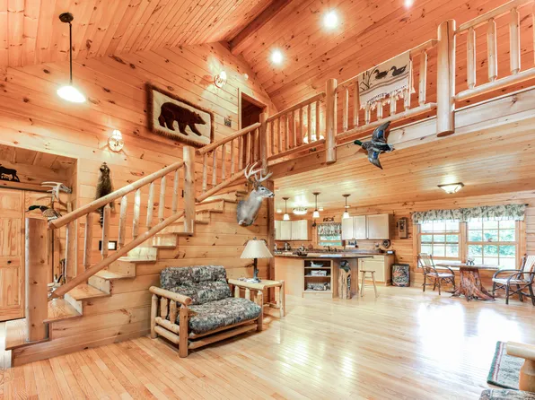 10479-1575 North St, Wyanet, IL 61379