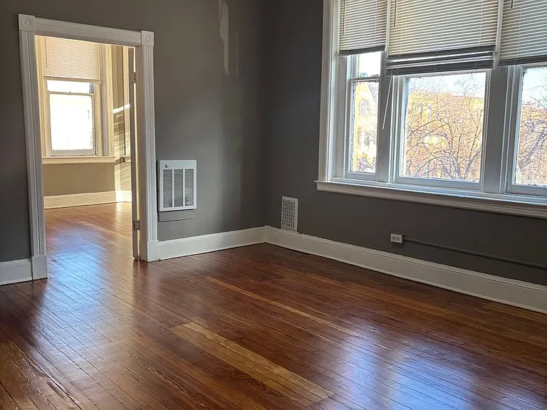 206 Laurens St — Photo 7