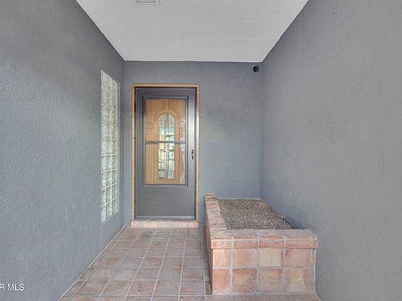 4th image of 1828 Robert Wynn St