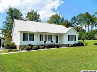 90 Braswell Rd, Guntersville, AL 35976