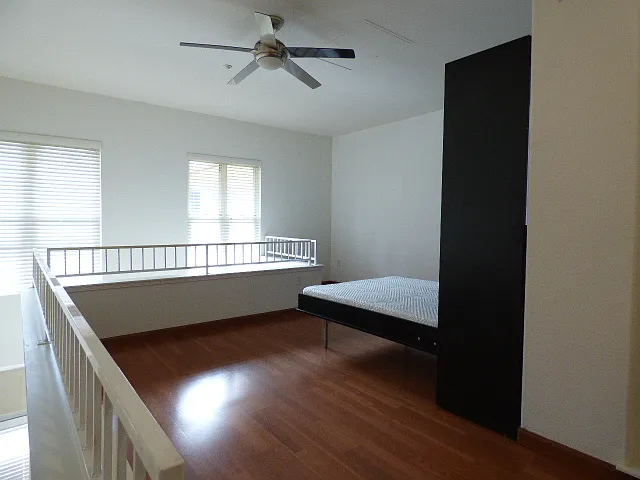 301 W G St #419 — Photo 9