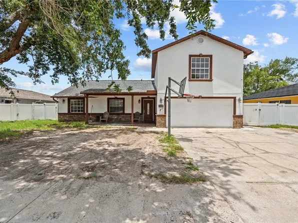 3104 Apricot St, Seffner, FL 33584