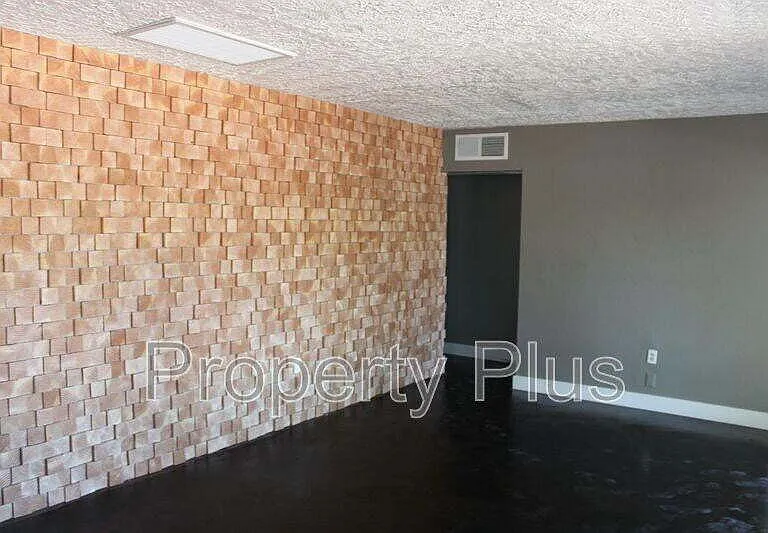 1228 S McKemy St — Photo 10
