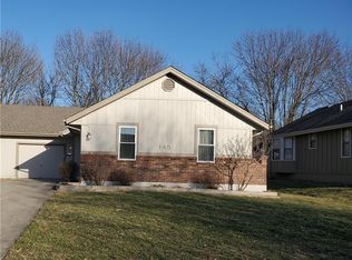 145 SW Donovan Rd, Lees Summit, MO 64063