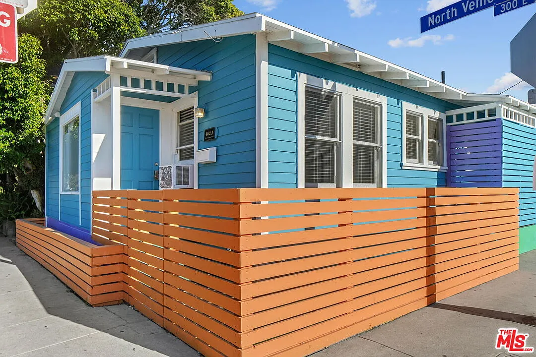 1 bed, 2.0 bath, $3,400 — Photo 1