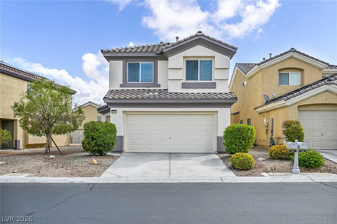 3 bed, 2.5 bath, 1829 sqft, $2,250 — Photo 4