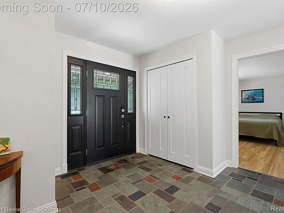 5th image of 4301 Macqueen Dr