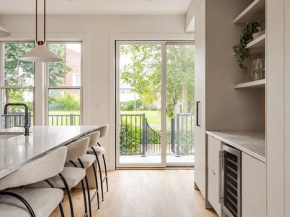 4th image of 17 Lothrop St #17