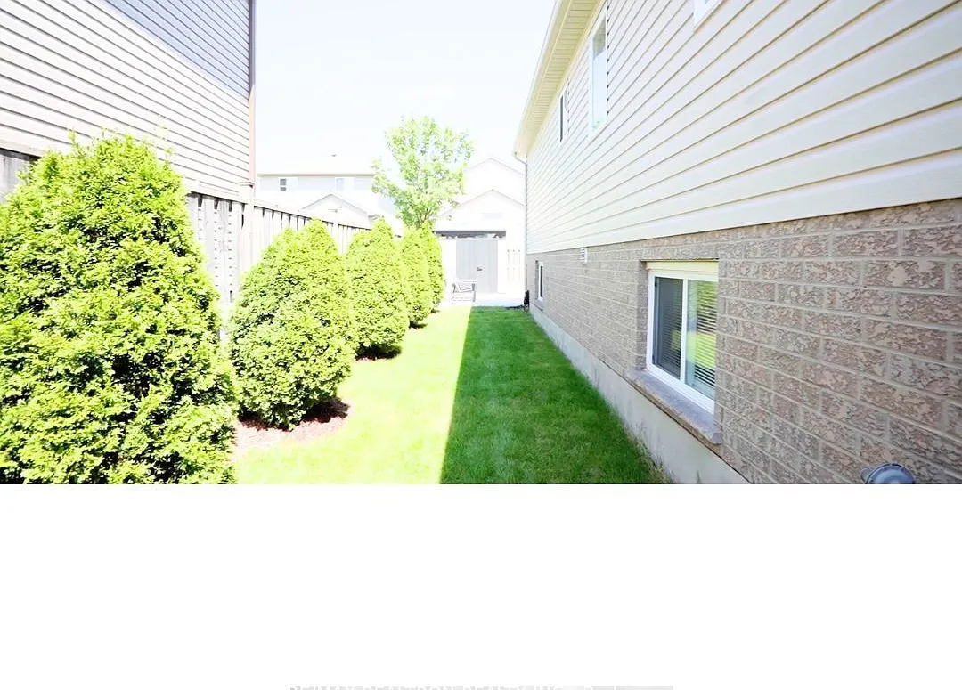 4 bed, $4,700 — Photo 3