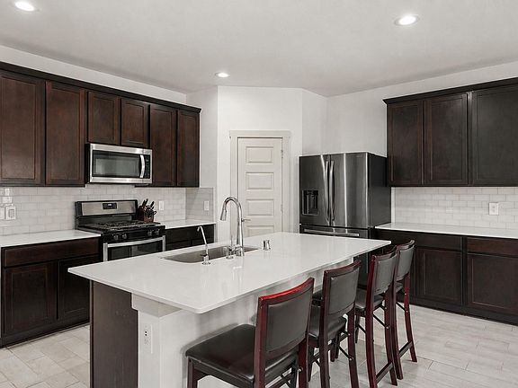4th image of 13308 Lago Acero Ln