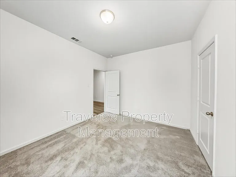 1713 Escondido Dr — Photo 17