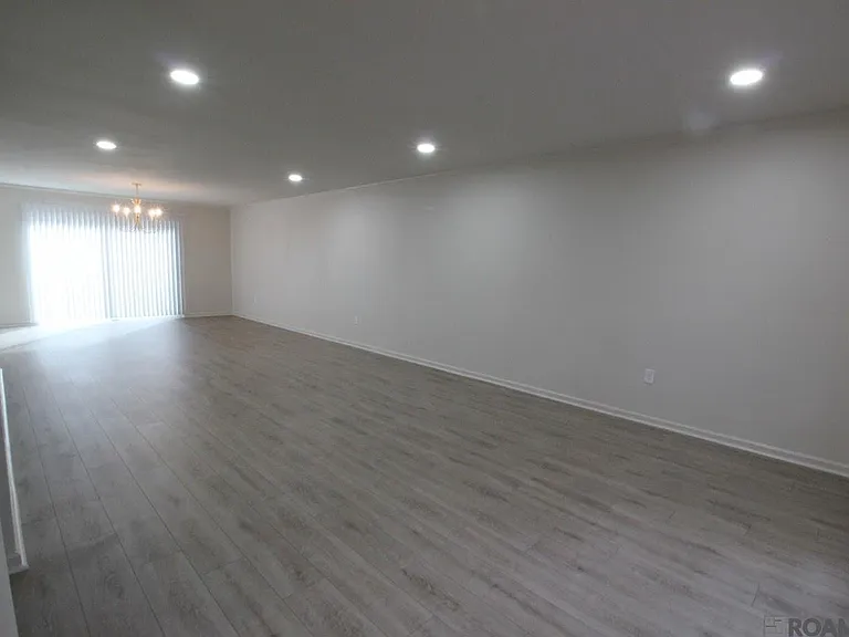 10111 Jefferson Hwy — Photo 2
