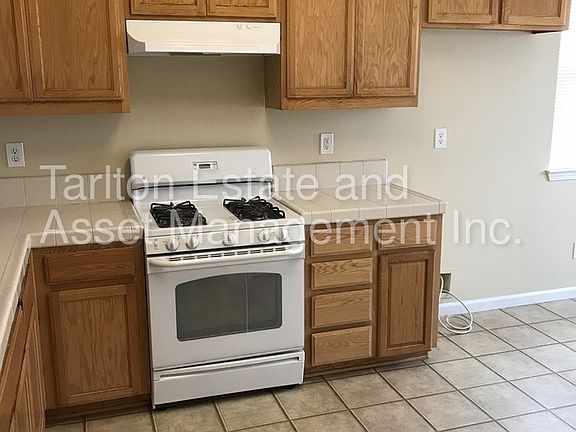 4th image of 513 Joya Dr