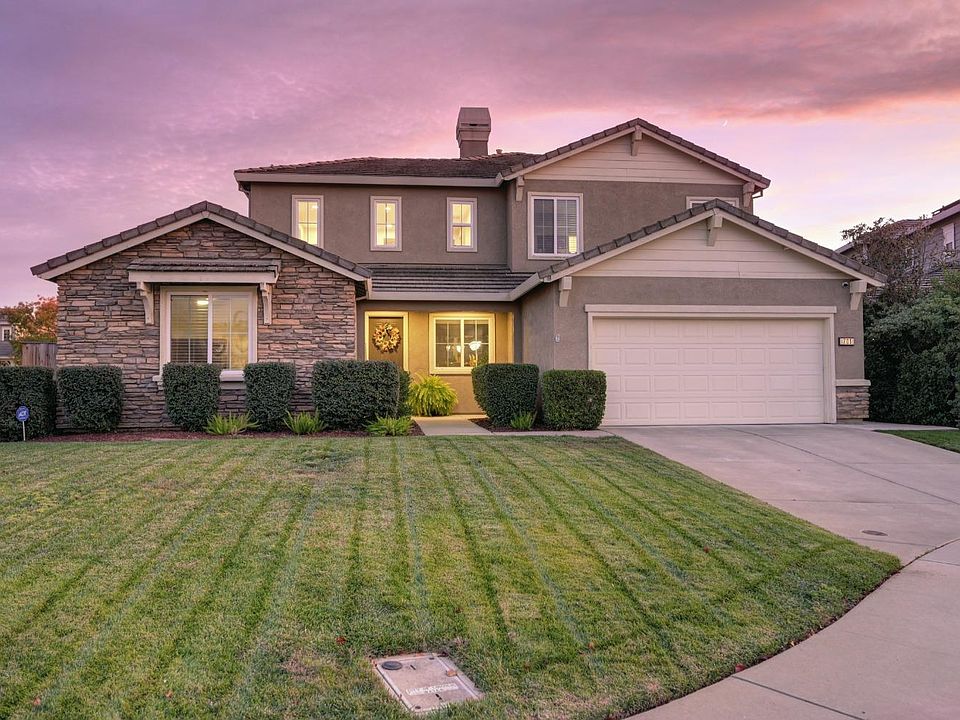 1st image of 701 Vogt Pl