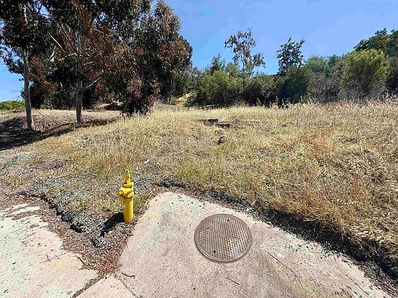 5th image of Mission Ave