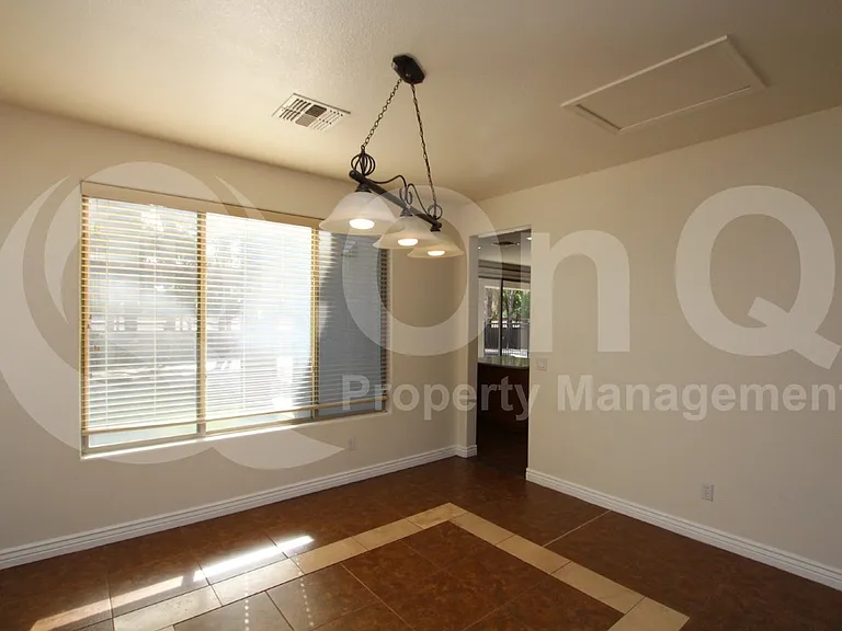 19620 S 189th St — Photo 22