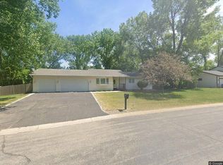 7380 Borman Ave, Inver Grove Heights, MN 55076