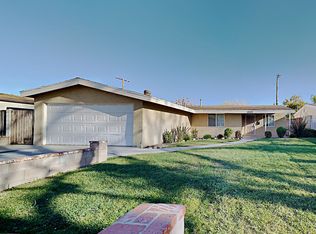 19109 Newhouse St, Santa Clarita, CA 91351