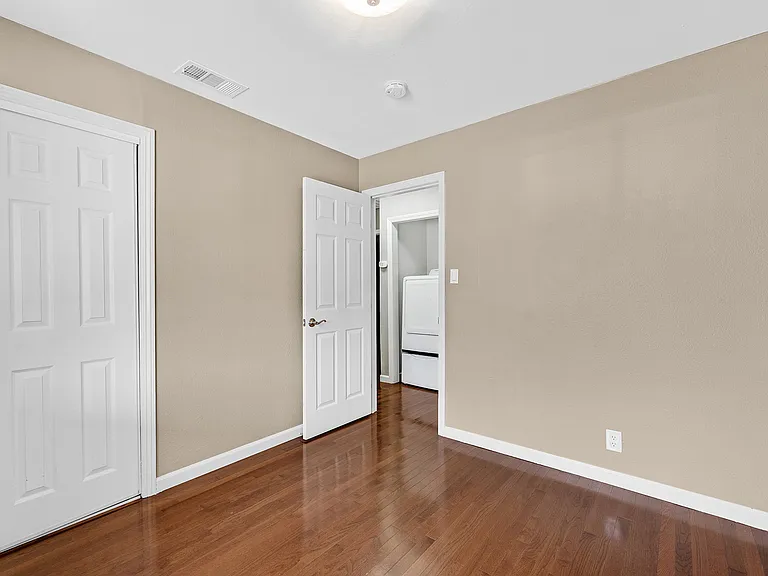 1159 Madrone Way — Photo 21