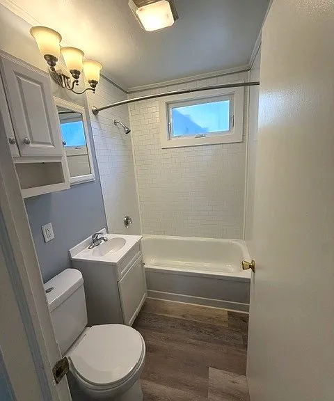 106 Margaret St #B — Photo 11