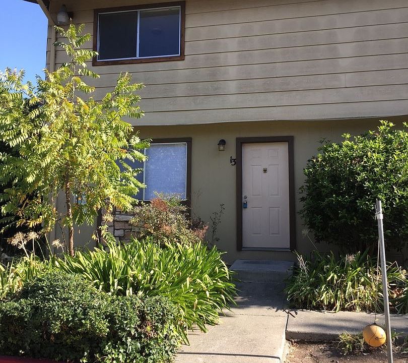 1st image of 423 Bartlett Ave APT 13