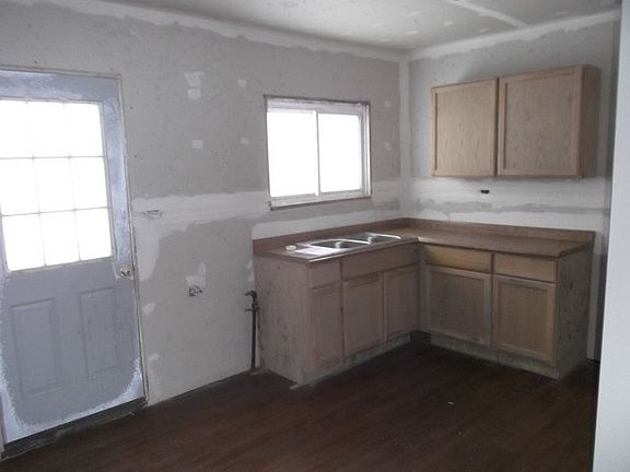 5th image of 1020 Bonnie Brook Ln